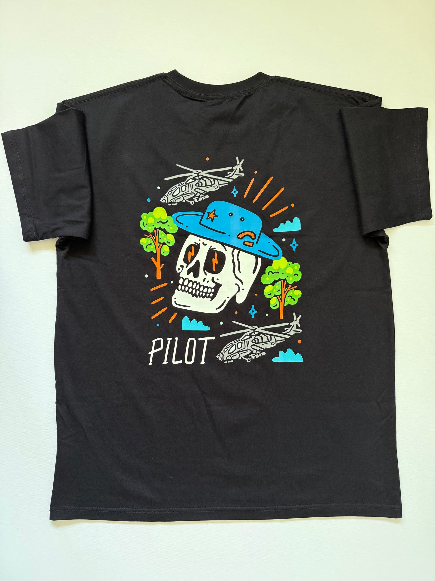 Skull pilot tee